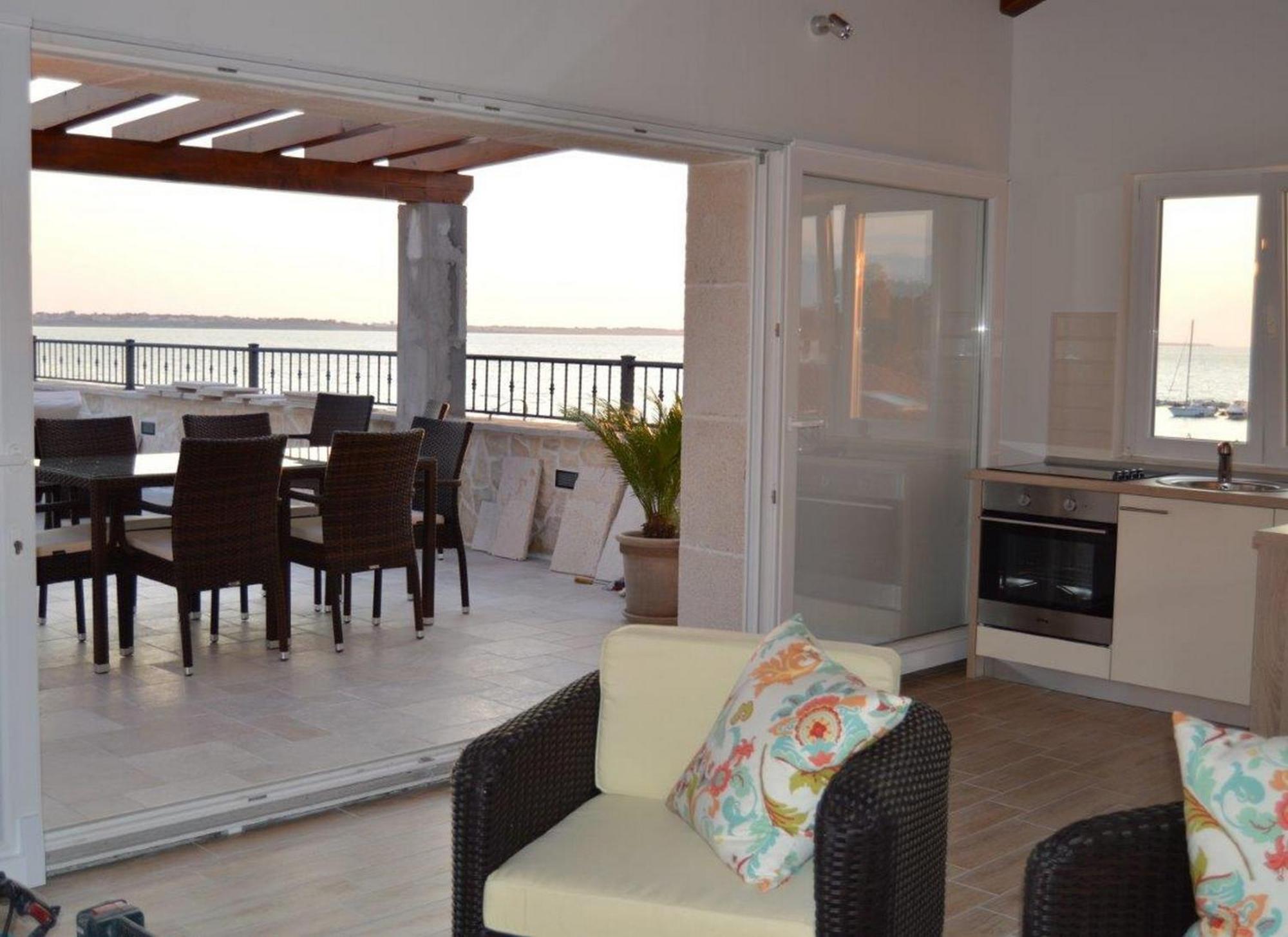 Sea View Apartments Nina Vrsi Pokoj fotografie
