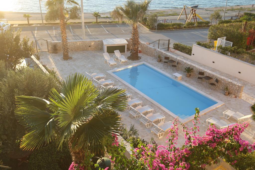 Sea View Apartments Nina Vrsi Exteriér fotografie