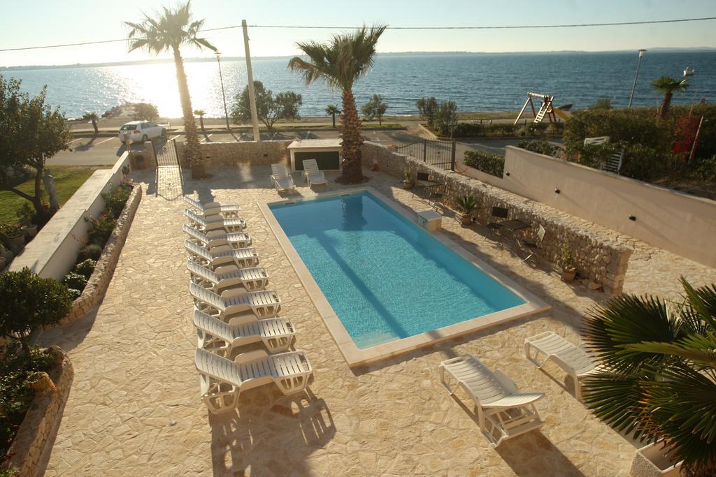 Sea View Apartments Nina Vrsi Exteriér fotografie