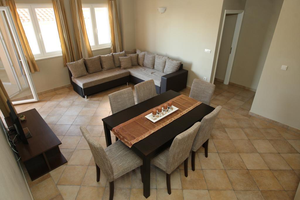 Sea View Apartments Nina Vrsi Exteriér fotografie